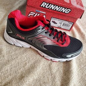 FILA Memory Maranello 3 size 10 Black / Red Running Shoes